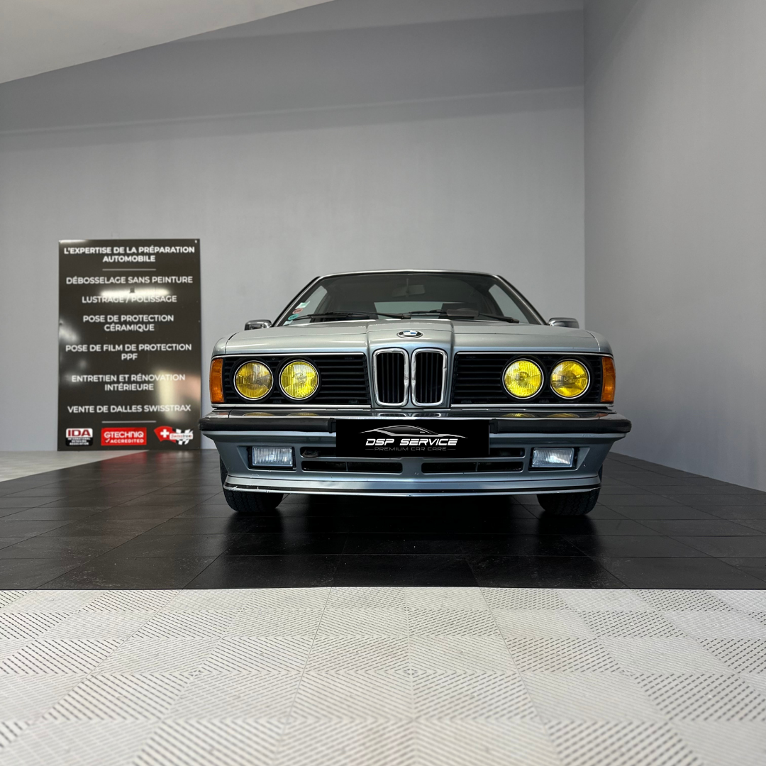 Rénovation intérieure complète, nettoyage et repigmentation du cuir sur une BMW 635csi proche du Mans 72
